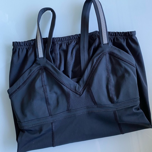 Lululemon ‘Light Up’ Black Tank - Picture 5 of 9